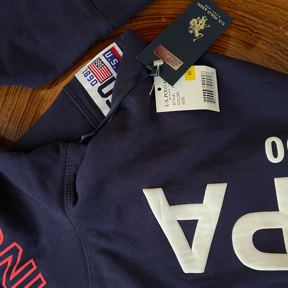 U.S. Polo Assn. Cropped Sweatshirt - Picture 6 of 6